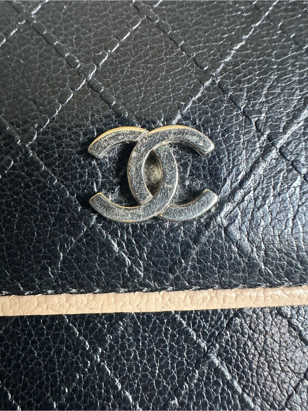 Authentic Chanel Bicolor Diamond Quilted Long Flap Wallet + WOC Conversion Kit - Picture 7 of 17